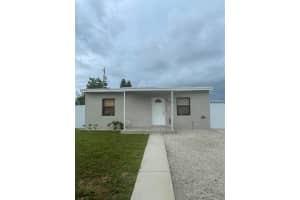 2500 NW 157th St, Opa-Locka, FL 33054 Sold 10/22/24