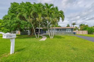 27280 SW 166th Ave, Homestead, FL 33031 Sold 10/31/24