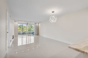 2901 S Palm Aire Dr 106, Pompano Beach, FL 33069 Sold 01/17/25