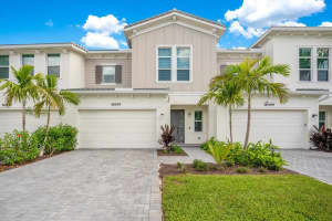 16419 Oakview Dr, Westlake, FL 33470 Sold 12/16/24