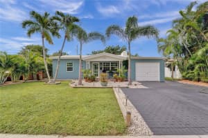 538 NE 16th Ct, Fort Lauderdale, FL 33305 Sold 01/06/25