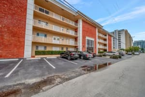 2841 NE 33rd Ct 305, Fort Lauderdale, FL 33306 Sold 07/15/25