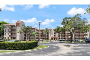 1911 Sabal Palm Dr 401, Davie, FL 33324 Sold 11/22/24
