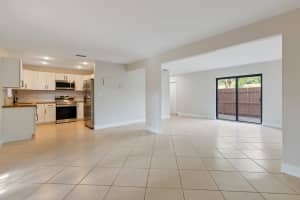 4326 NW 3rd Ter, Deerfield Beach, FL 33064 Sold 08/27/24
