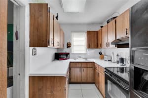 4540 SW 21st St, West Park, FL 33023 Sold 09/09/24