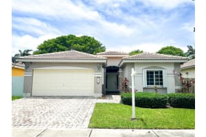 21072 SW 91st Ct, Cutler Bay, FL 33189 Sold 08/29/24