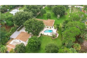 8265 S Virginia Ave, Palm Beach Gardens, FL 33418 Sold 09/27/24