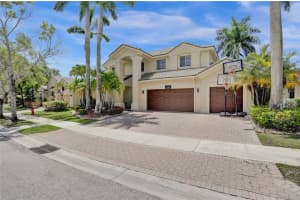 1159 Skylark Dr, Weston, FL 33327 Sold 11/20/24