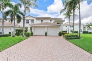 7881 Laina Ln 2, Boynton Beach, FL 33437 Sold 09/26/24