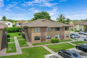 10037 Winding Lake Rd 104, Sunrise, FL 33351 Sold 09/03/24