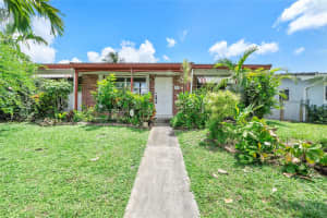 1919 N 38th Ave, Hollywood, FL 33021 Sold 09/20/24