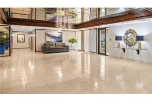 671 NE 195th St 414E, Miami, FL 33179 Sold 11/18/24