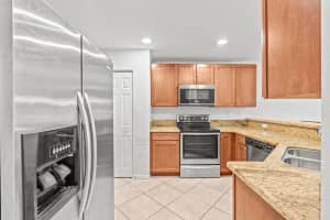 9113 Chambers St, Tamarac, FL 33321 Sold 09/16/24