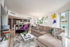 19900 E COUNTRY CLUB DR 520, Aventura, FL 33180 Sold 10/09/24