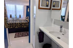 1800 Andrews Ave 6B, Fort Lauderdale, FL 33311 Sold 10/04/24
