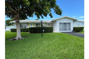8223 NW 13th St, Plantation, FL 33322 Sold 04/14/25