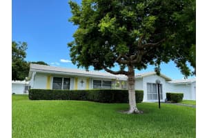8223 NW 13th St, Plantation, FL 33322 Sold 04/14/25