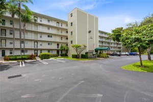 2236 N Cypress Bend Dr 101, Pompano Beach, FL 33069 Sold 10/01/24