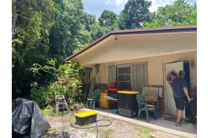 2750 S Hiatus Rd, Davie, FL 33330 Sold 01/13/25