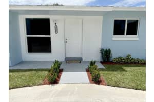 160 SW 70th Way, Margate, FL 33068 Sold 10/04/24