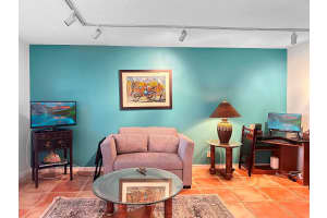 801 NE 18th Ct 404, Fort Lauderdale, FL 33305 Sold 12/19/24