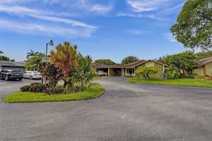 7180 SW 22nd Place, Davie, FL 33317 Sold 12/05/24