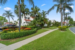 20944 Bay Court 344-4, Aventura, FL 33180 Sold 10/31/24