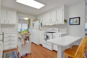 2213 SW 84th Ave, Davie, FL 33324 Sold 06/27/25