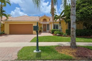 1087 Longview, Weston, FL 33326 Sold 10/17/24