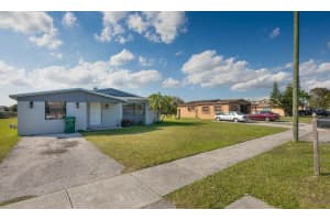 716 NW 7th Ct, Florida City, FL 33034 Sold 05/15/25