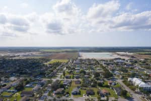 716 NW 7th Ct, Florida City, FL 33034 Sold 05/15/25