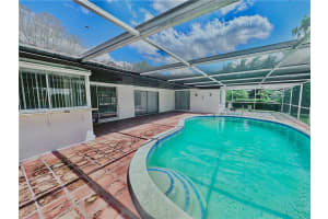 14110 Lake Candlewood Ct, Miami Lakes, FL 33014 Sold 12/18/24