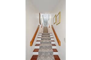 9211 NW 9th Pl 2L, Plantation, FL 33324 Sold 05/02/25