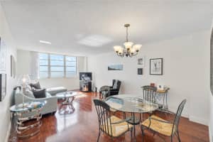 1900 S Ocean Blvd 10V, Lauderdale By The Sea, FL 33062 Sold 11/15/24