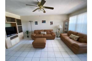 2019 Westbury F 2019, Deerfield Beach, FL 33442 Sold 10/16/24