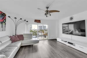 2900 NE 30TH ST I-7, Fort Lauderdale, FL 33306 Sold 10/11/24