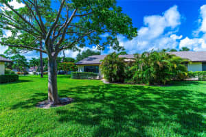 14 Ridge Pointe Dr D, Boynton Beach, FL 33435 Sold 09/23/24