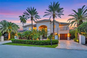 38 Isla Bahia Dr, Fort Lauderdale, FL 33316 Sold 05/01/25