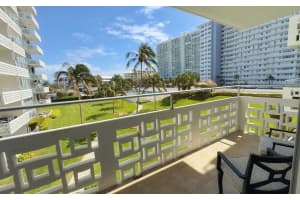 1900 S Ocean 308, Fort Lauderdale, FL 33316 Sold 10/17/24
