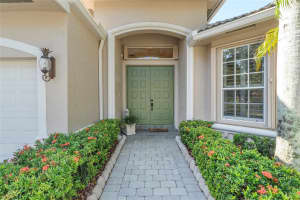 5960 NW 56th Dr, Coral Springs, FL 33067 Sold 09/19/24