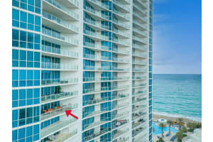 3101 S Ocean Dr 1204, Hollywood, FL 33019 Sold 11/07/24