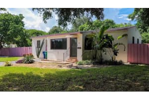 341 NW 140th St, Miami, FL 33168 Sold 01/07/25