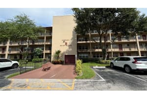 850 SW 133rd Ter 117 B, Pembroke Pines, FL 33027 Sold 01/17/25