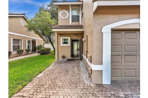 5529 NW 90th Ave, Sunrise, FL 33351 Sold 09/26/24