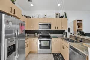3579 NW 14th Ct, Fort Lauderdale, FL 33311 Sold 12/04/24