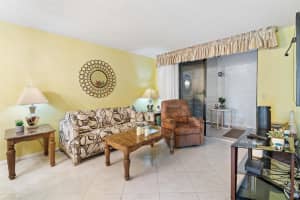 4700 W Lucerne Lakes Blvd W 504, Lake Worth, FL 33467 Sold 10/09/24