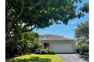 2504 N Atlantic Blvd, Fort Lauderdale, FL 33305 Sold 11/05/24