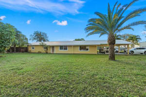 301 Campbell Road, Fort Pierce, FL 34945 Sold 04/17/25