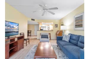 3000 NE 5th Ter 210A, Wilton Manors, FL 33334 Sold 09/17/24