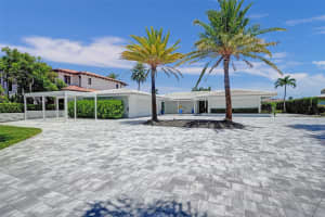 2950 NE 22nd Ct, Pompano Beach, FL 33062 Sold 03/05/25